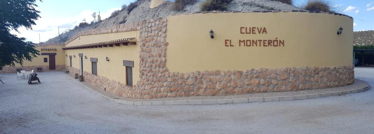 Cueva El Monteron Villa Cullar de Baza Eksteriør bilde